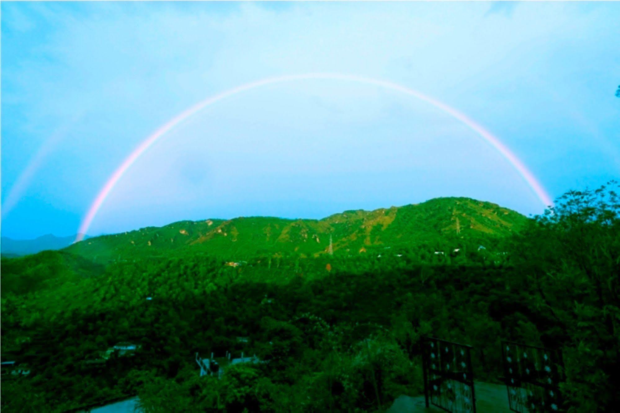 47 Hill Otel Bajaura Dış mekan fotoğraf